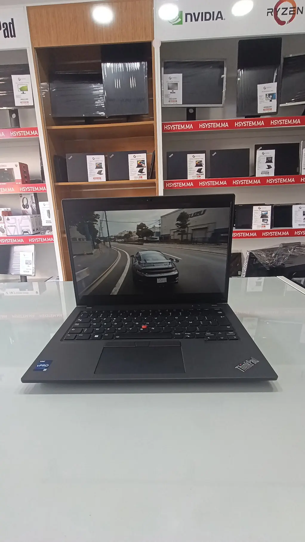 Lenovo ThinkPad T14 Gen 4 – Intel Core i5-1345U 13éme Generation, 16 Go DDR5, SSD NVMe 512 Go, Écran 14" FHD Tactile - Achat Maroc – Image 2
