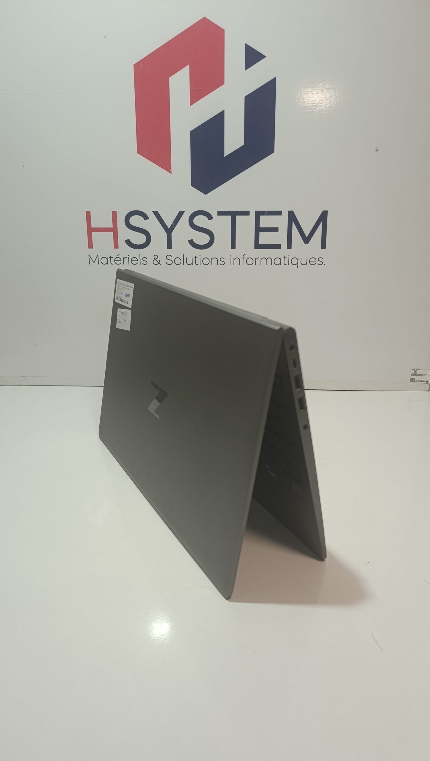 HP ZBook Power G9 – Station de travail mobile – Intel Core i7-12700H – 32Go RAM – 512Go SSD NVMe – RTX A1000 4Go – 15.6" FHD – Achat Maroc 6 HP ZBook Power G9 – Station de travail mobile – Intel Core i7-12700H – 32Go RAM – 512Go SSD NVMe – RTX A1000 4Go – 15.6" FHD – Achat Maroc – Image 6