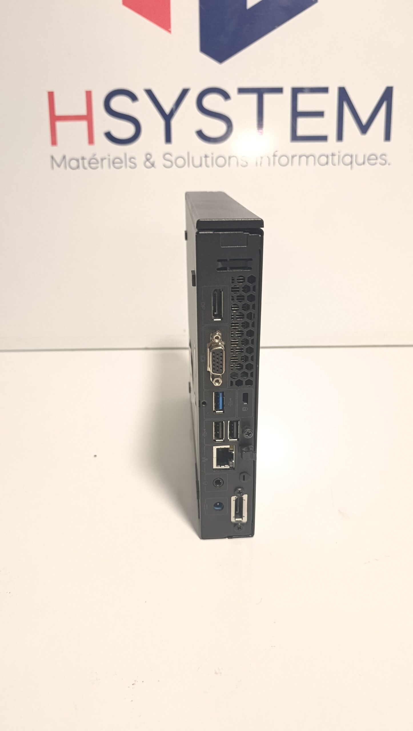 Acer Veriton N4640G – Mini PC – Intel Celeron G3900T – 8Go DDR4 – 128Go SSD + 320Go HDD – VGA/DisplayPort – Achat Maroc 3 Acer Veriton N4640G – Mini PC – Intel Celeron G3900T – 8Go DDR4 – 128Go SSD + 320Go HDD – VGA/DisplayPort – Achat Maroc – Image 3